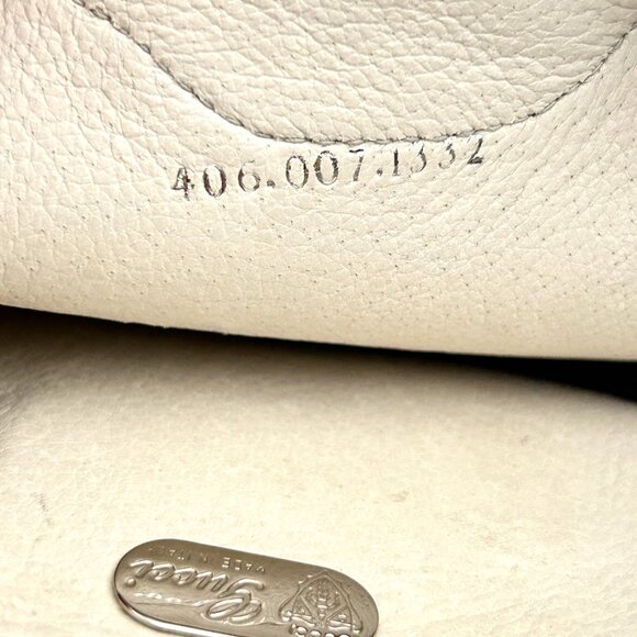 CLEARANCE!  Gucci Vintage Min Bag wi Faux Pearl  Chain Link Strap - Picture 12 of 12